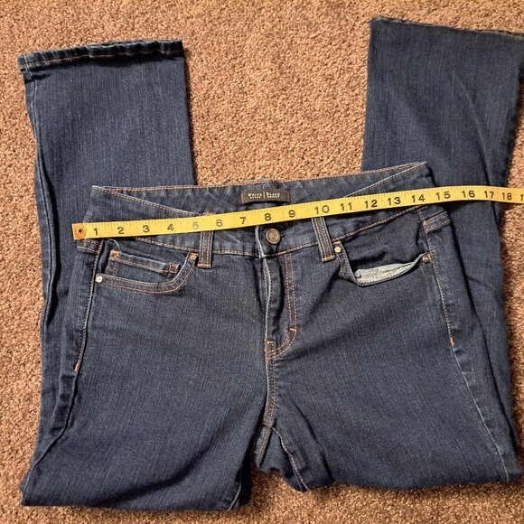 White House Black Market Cropped Flare Denim Jeans - Picture 4 of 8